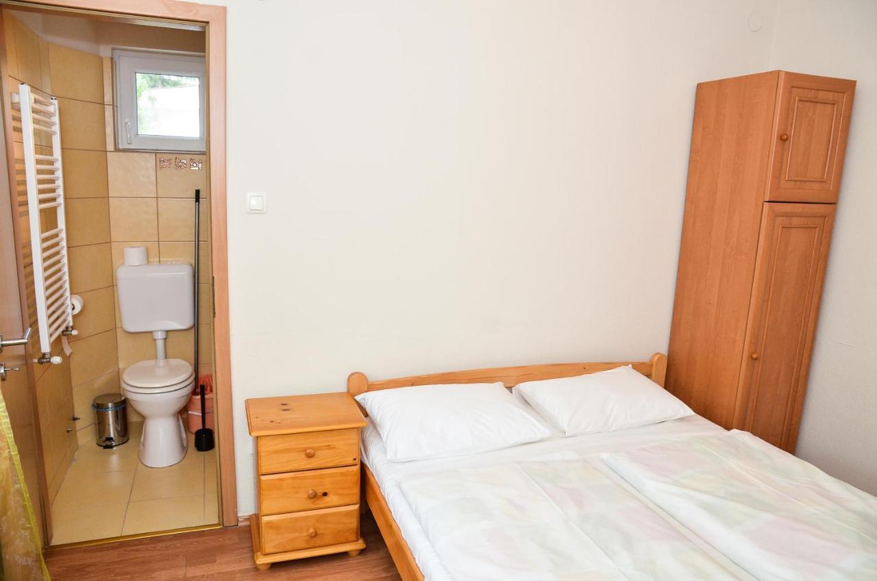 Aparthotel Gabor Aron Apartman Hajdúszoboszló Exterior foto