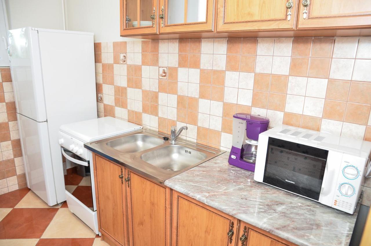 Aparthotel Gabor Aron Apartman Hajdúszoboszló Exterior foto