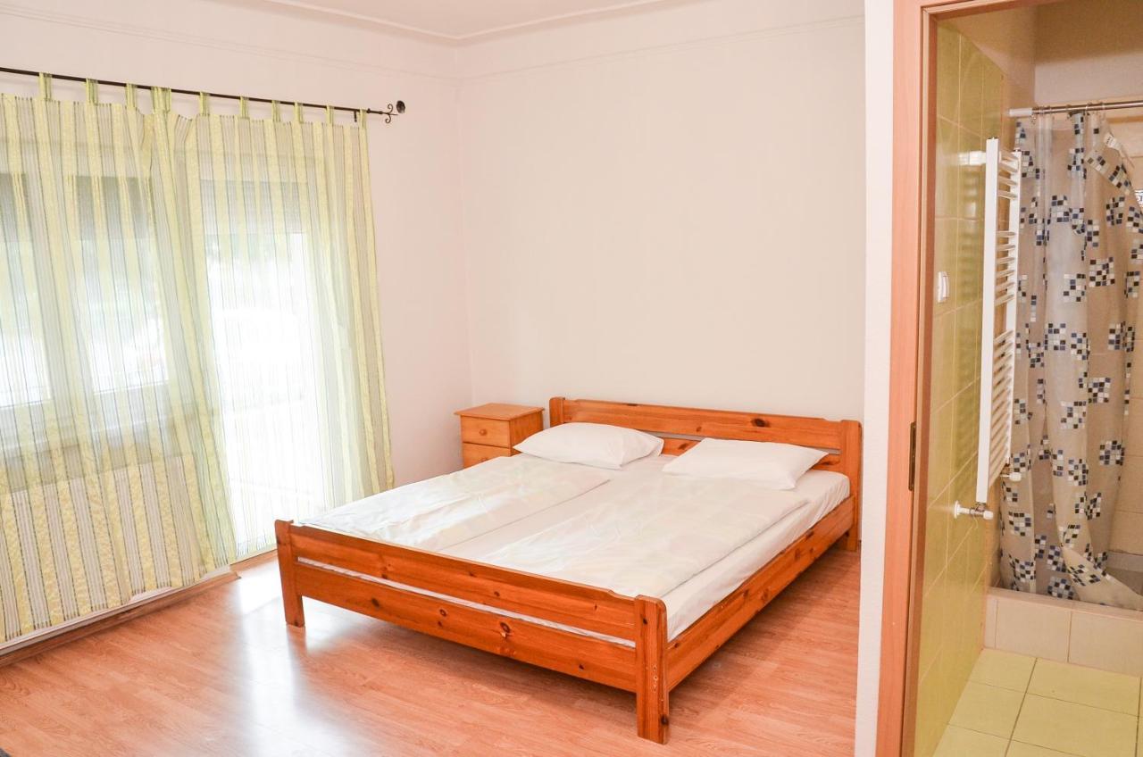 Aparthotel Gabor Aron Apartman Hajdúszoboszló Exterior foto
