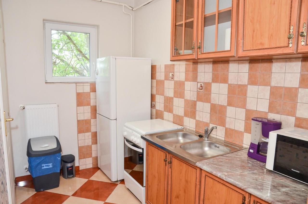 Aparthotel Gabor Aron Apartman Hajdúszoboszló Exterior foto